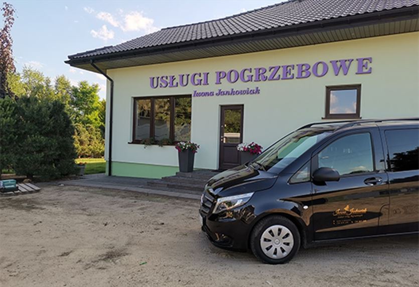 Organizacja pochówków tradycyjnych i urnowych, Iwona Jankowiak Usługi Pogrzebowe, Ozorków